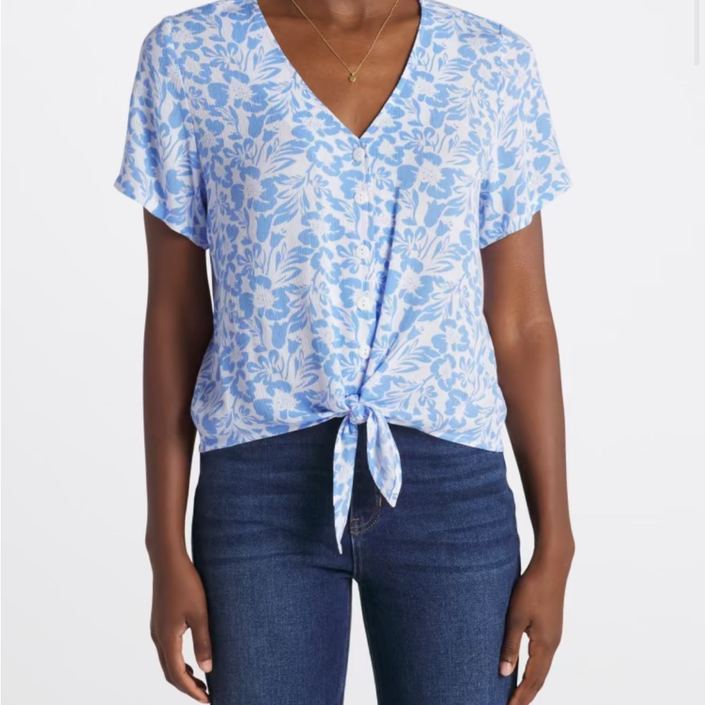 Floral Blue and White Button-Up Top